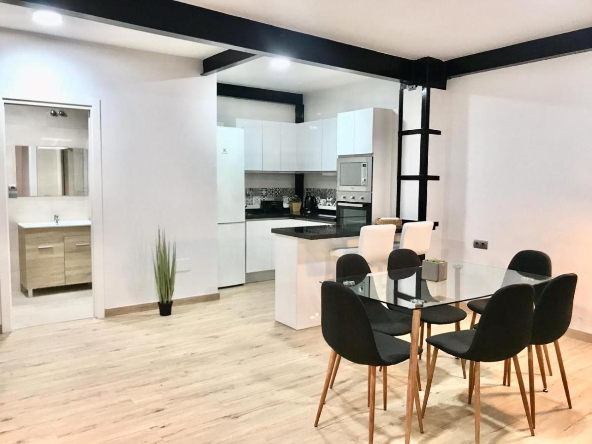 Modern&spacious apartment in Plaza de la Merced Málaga Exterior foto